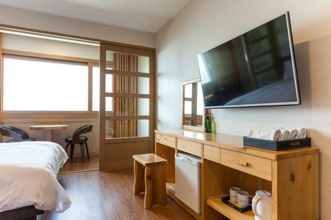 Fantastic Ocean View Sydney Hotel Jeju Exterior foto